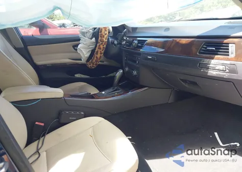 2011 BMW 328I z USA, uszkodzony, nr VIN WBAPH7C59BE678501